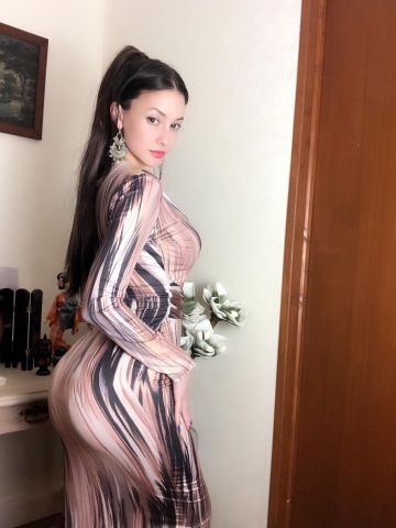 Проститутка Майя